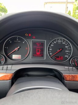 Audi A4B6 Avant 2.5l V6 120kW - 7