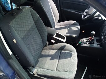 Renault Scenic III,3, grand 1.6 DCI 81kW r.v.2010 - 7