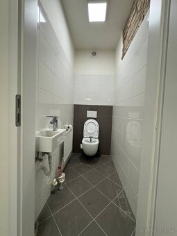 Pronájem kanceláře 30-40m2, Praha 2, Karlovo náměstí - 7