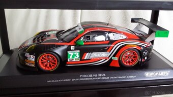 PORSCHE, MERCEDES Minichamps 1/18 - 7