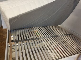 140x200cm skoro nová postel Ikea s matrací, roštem atd. - 7