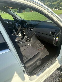 Mercedes Benz w204 C200 kompressor - 7