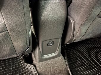 Tourneo Connect Titanium 10/2016 - 7