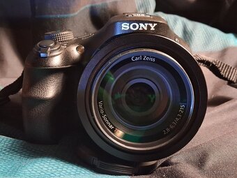 Sony CyberShot DSC-HX400V - 7