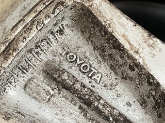 ALU disky TOYOTA 5x114,3 7jx16 - 7