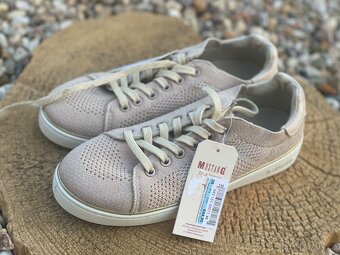 Tenisky zn. Mustang nové s cedulkou - 7