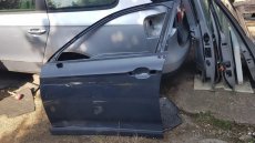 VW Passat B8 , kapota lampy blatníky  výztuha pravé světlo - 7