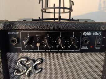Elektrická kytara Fender Squier (celý set pro začátečníka) - 7
