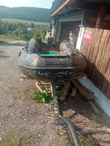Člun nafukovací s motorem - 7