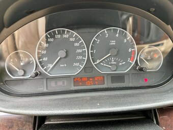 BMW 330ciA Cabrio - 7
