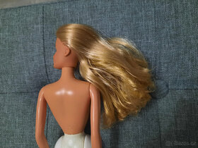 Barbie balerínka s bielymi nohami - 7
