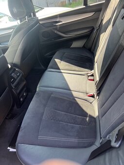 BMW X5 F15 / Rozvody / Tažné z výroby / Adaptivní podvozek - 7