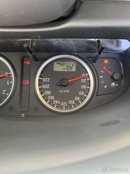 Nissan Almera - 7
