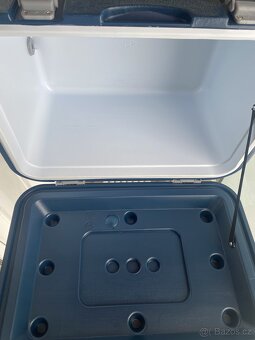 Chladicí box Outwell Fulmar 30 l - 7