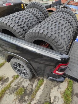 Pneumatiky GMC cckw Dodge WC - 7