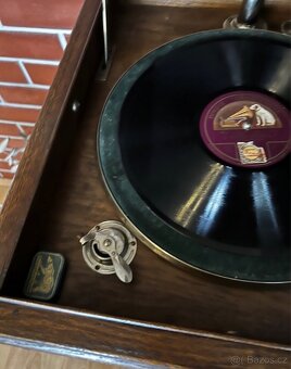 SKŘÍŇOVÝ GRAMOFON ODÉON - 7