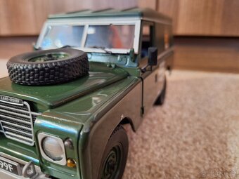 Land Rover 1:18 - 7