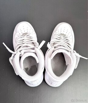 Nike Air Force 1 Mid EU 38,5 - 7