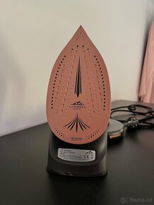 napařovací bezdratová žehlička eta kiara napařovač - 7