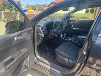 Kia Sportage 2.0 CRDI 136 KW 4x4 - CZ - 7