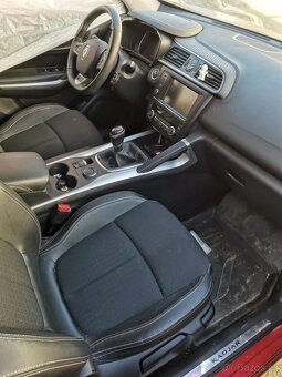 Renault Kadjar 1.6 DCI 96 KW, 4x4, 136 500 Km - vadný motor - 7
