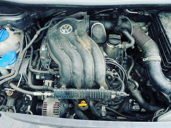 Veškeré náhradní díly VW Touran 1T1 2006 BSX GUG LD7X - 7