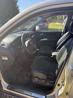 Kia Sportage 2.0 CRDI 4x4 - 7