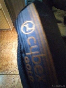 Autosedačka Cybex se základnou isofix - 7