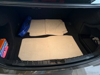 BMW 328i , 180 KW Původ ČR. - 7