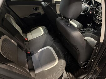 Kia Ceed 1.6 CRDi ,  94 kW nafta, 2014 - 7