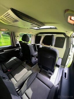 Mercedes - Benz V - 7