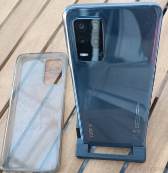 Pěkný mobilní telefon Realme 8, 5G, 4GB RAM, 64GB - 7