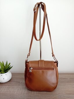 Genuine Leather dámská malá kabelka kožená - 7