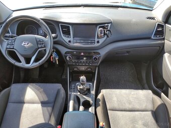 HYUNDAI TUCSON 1.7 CRDi,85KW,4x2,2016,2xALU,RÁM,PDC,NAVI. - 7