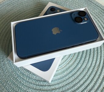 iPhone 13 128 GB - modrý - velmi dobrý stav - 7