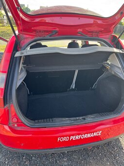 Ford Fiesta 1.3i - 7