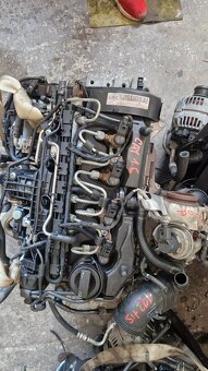 VW skoda motor CXX a CLH a DCX 1,6 CR TDi 158000km - 7