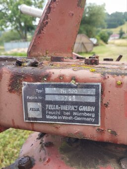 Obraceč sena Fella TH520 - 7