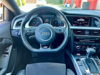 Audi A5 2,0 TDi / S-line / VÝHŘEV / AUT8 / 2015 - 7