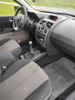Renault Megane combi 1.6 benzín - 7