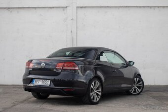 VOLKSWAGEN EOS 2.0 TDI DSG 103kW 62 000 km - 7