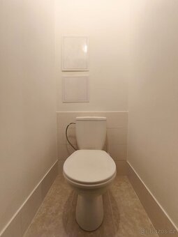 Prodej bytu 2+1, 49 m² – kompletní rekonstrukce, Jirkov - 7