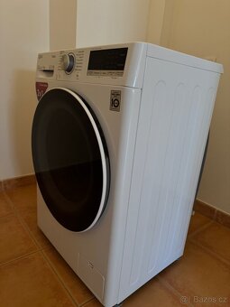 Pračka s sušičkou LG - 7