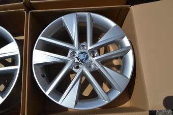 Škoda Rapid, Fabia 3, O1 RS -Nové orig. alu Škoda 7x17 - 7