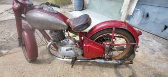 Jawa 250 pérák - 7