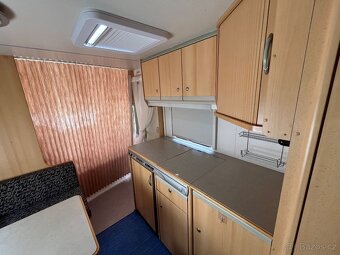 Karavan Knaus Eifelland 560 - 7
