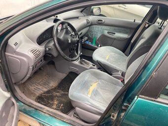 Peugeot 206 - 7