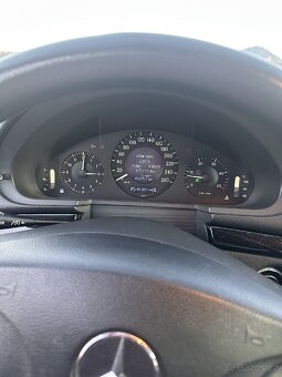 Mercedes Benz W211 - 7