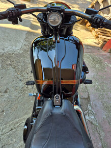 Harley Davidson Breakout CVO Pro Street - 7