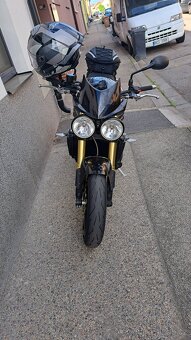 Triumph speed triple 1050 - 7
